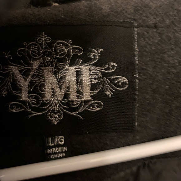 Coat - Picture 3 of 3